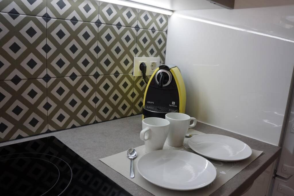 Barcelona Industrial Style Apartment โอสปิตาเล็ต เดอ โยเบรกัต ภายนอก รูปภาพ